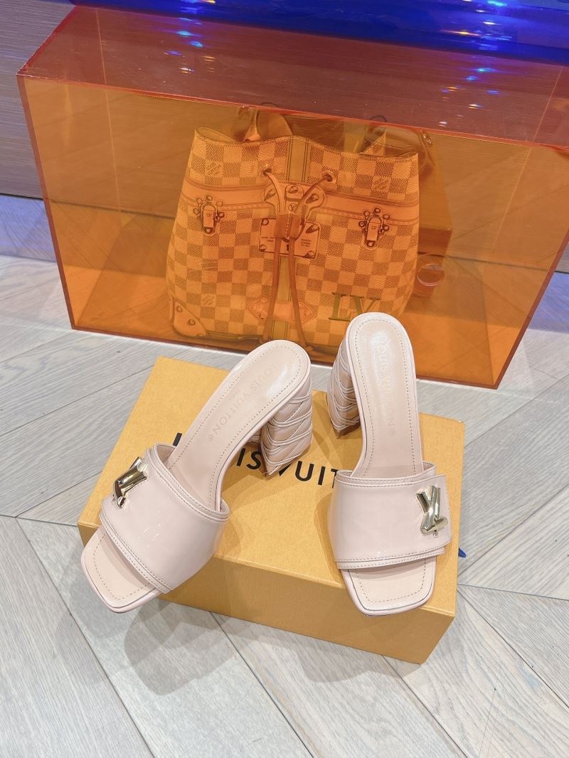 Louis Vuitton Slippers